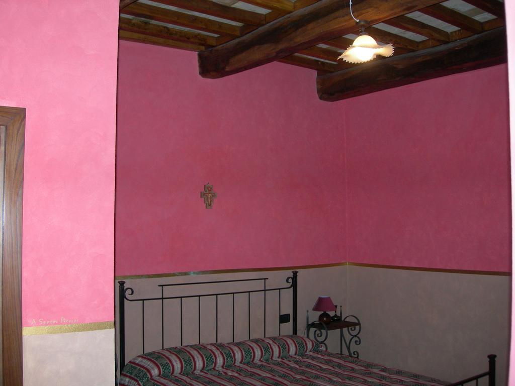 Societa Agricola F.Lli Angelucci Villa Cannara Exterior photo