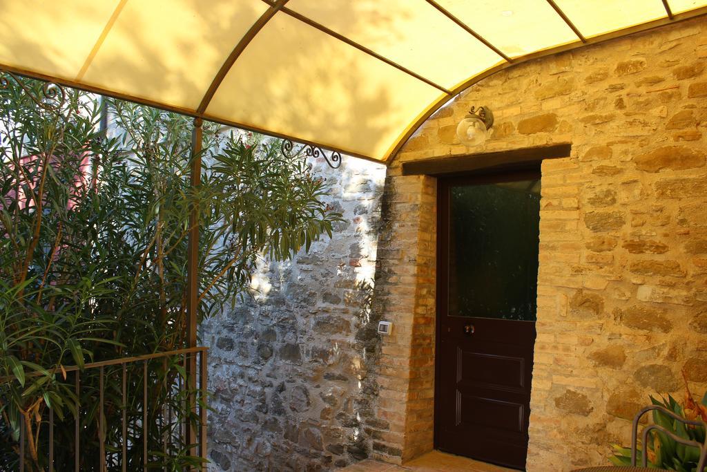 Societa Agricola F.Lli Angelucci Villa Cannara Exterior photo